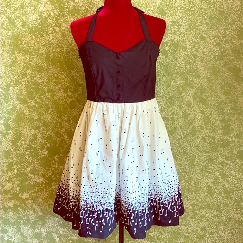Musical Dress